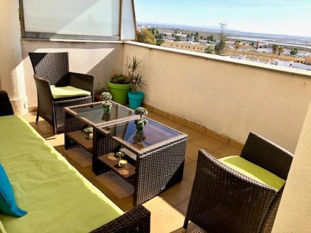 Gatu Premium Atico Parra, Parking, Piscina Comun, Terraza, Wifi , " Preferente Mayores De 25 Anos Y Familias " El Puerto de Santa María Buitenkant foto